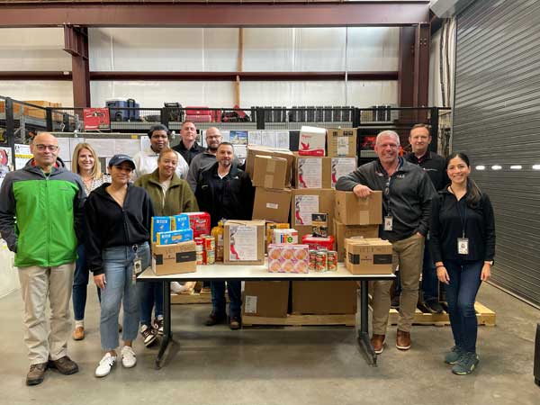 Group photo of food drive volunteers